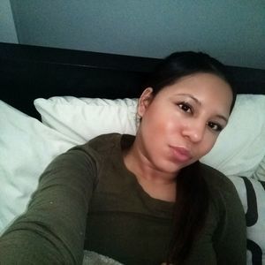 Meet your Posher, Iris